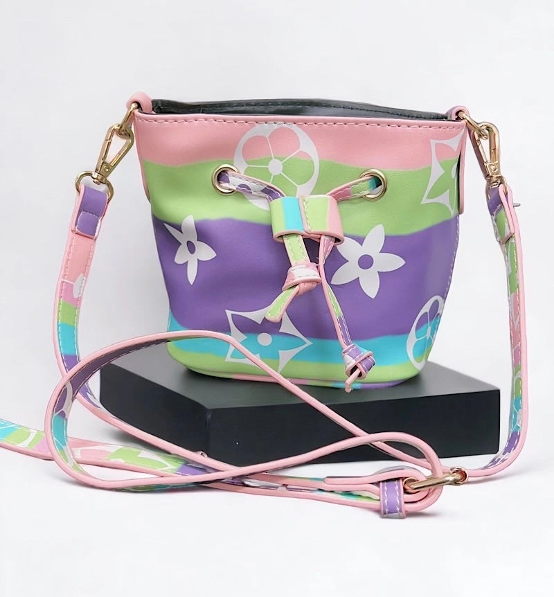 Multi-Color Star Printed Crossbody
Bag