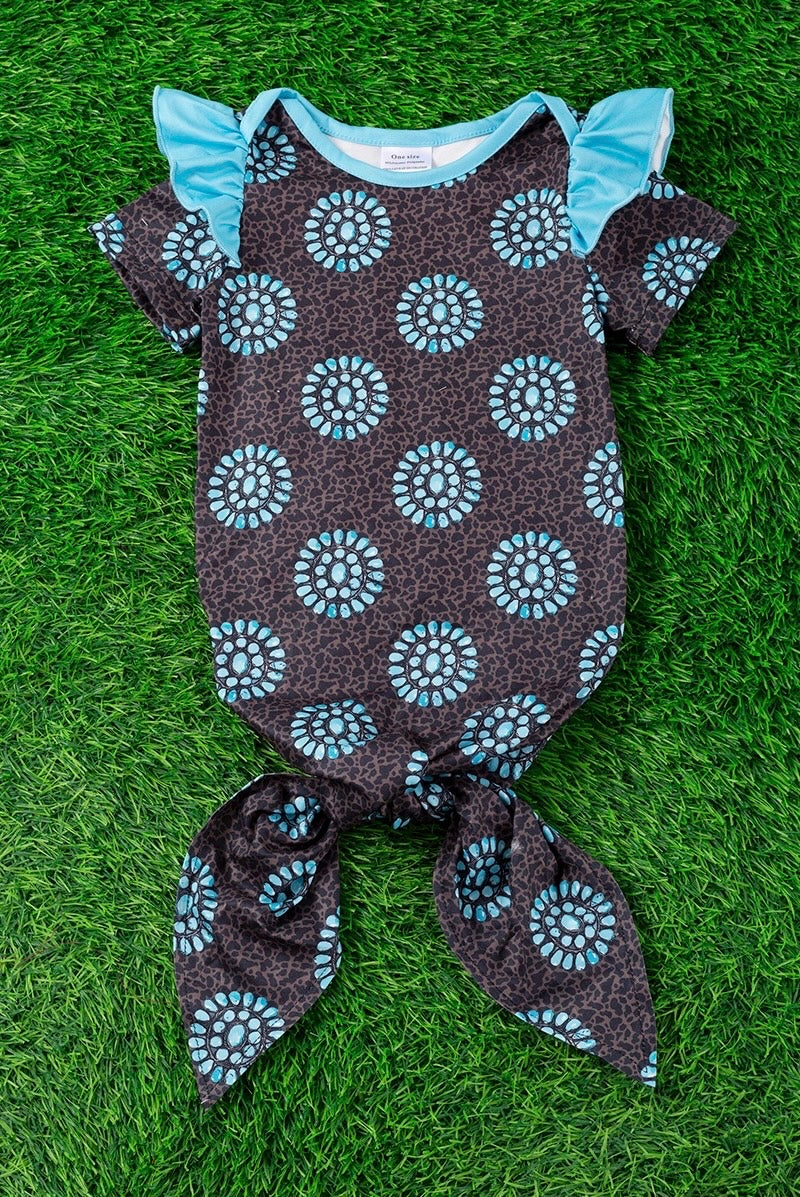 Concho On Animal Print Baby
Gown with Ruffle Sleeve