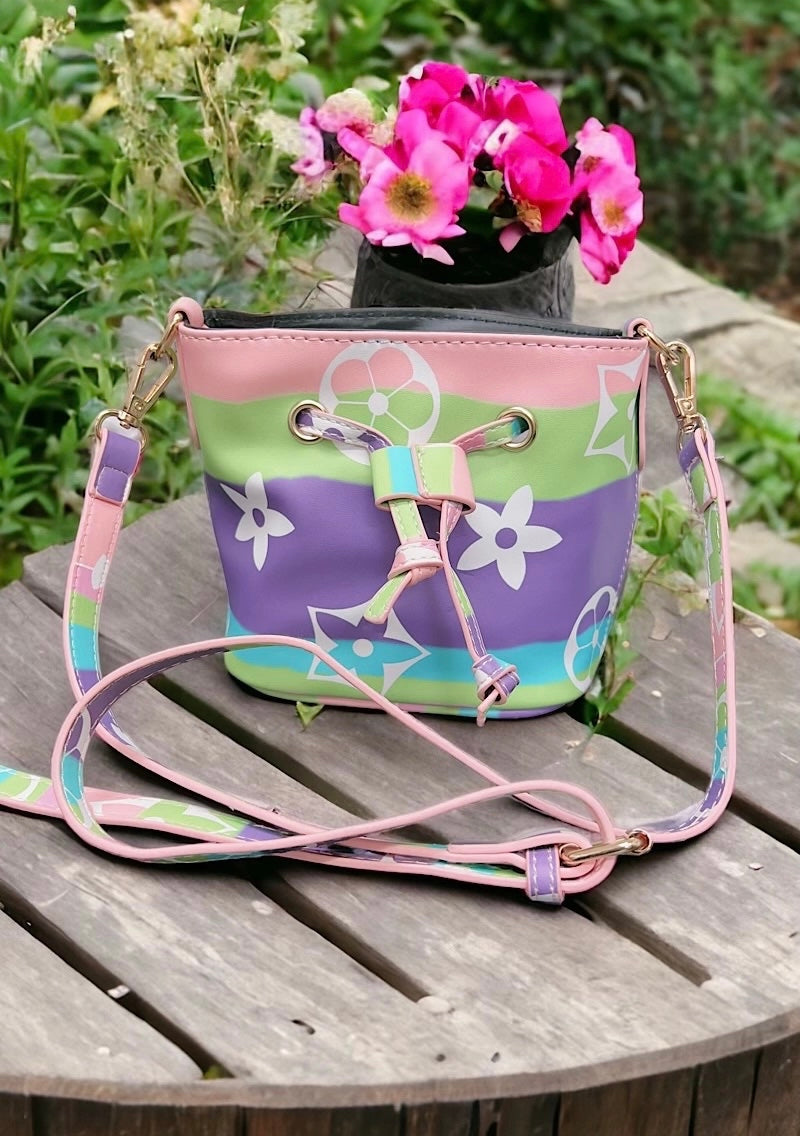Multi-Color Star Printed Crossbody
Bag