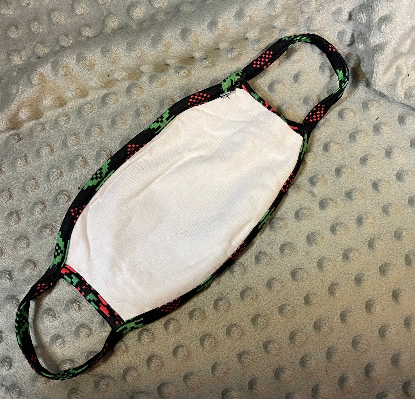 Fair isle holiday mask