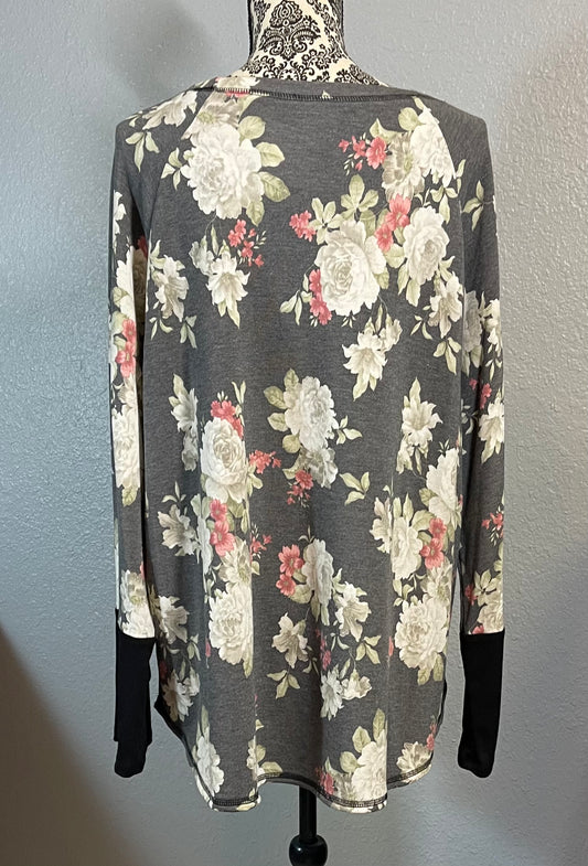 Gray long sleeve floral- HoneyMe