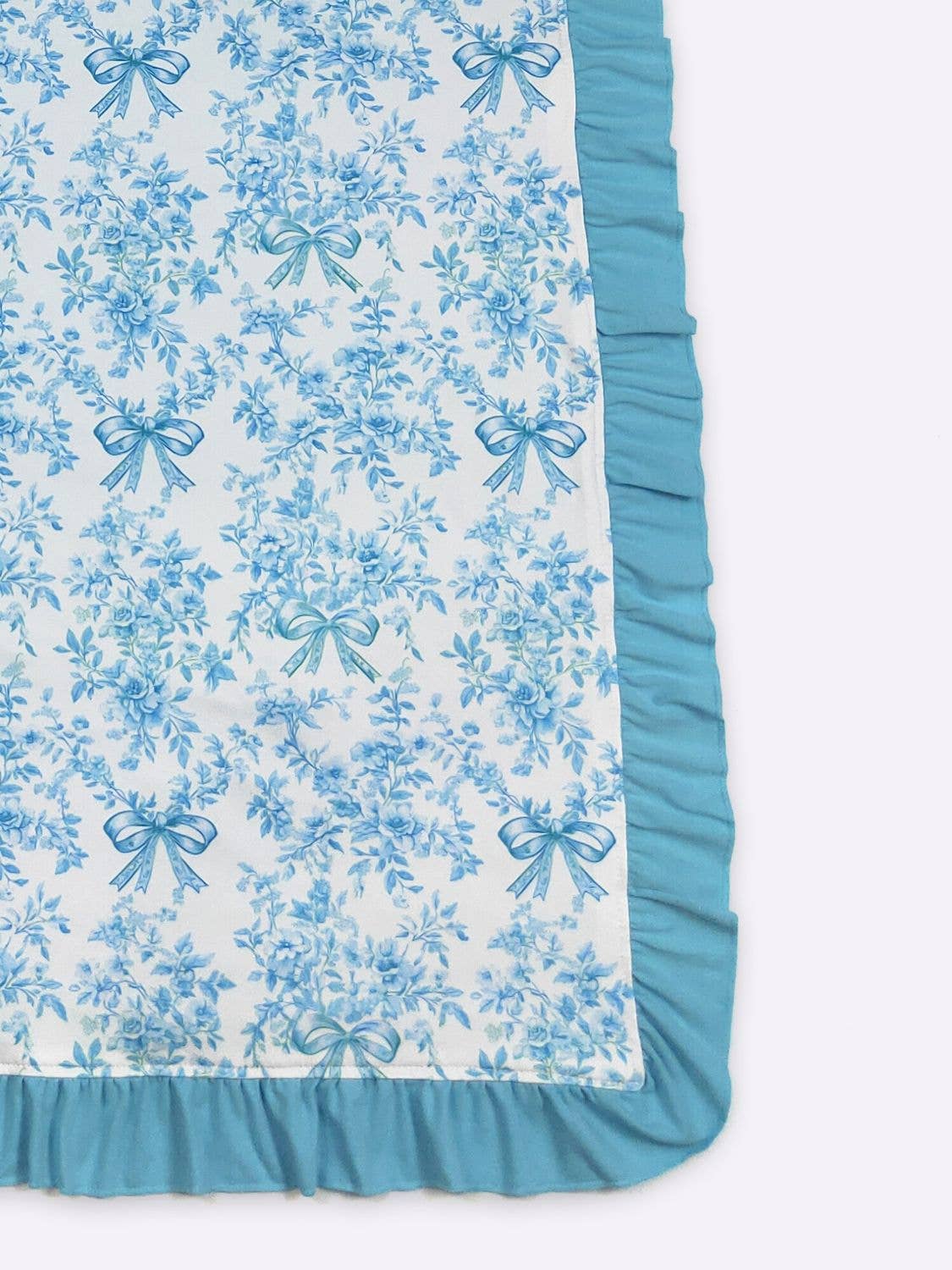 Lightweight Azure Bright Waverly Blanket
