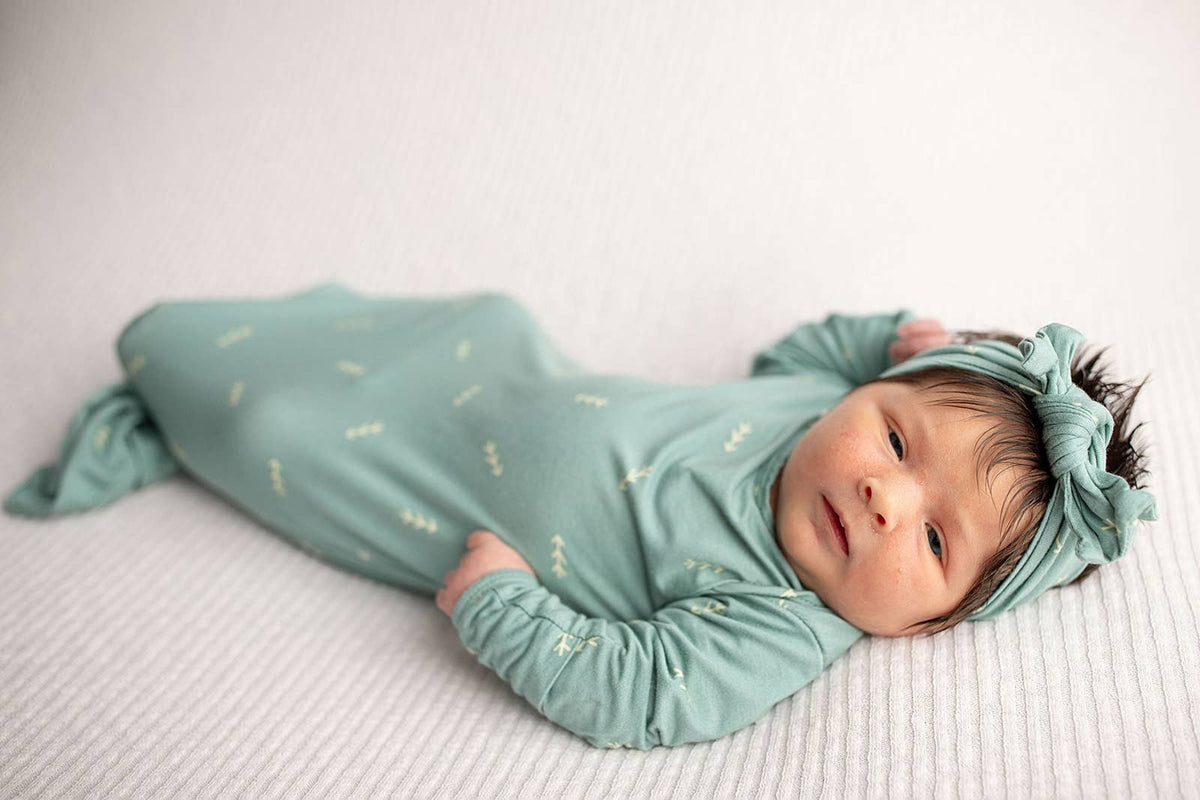 Arrow Print Knotted Baby Gown