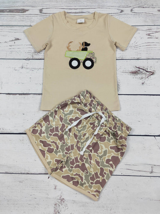 Appliqué Top & Camo Shorts Set
