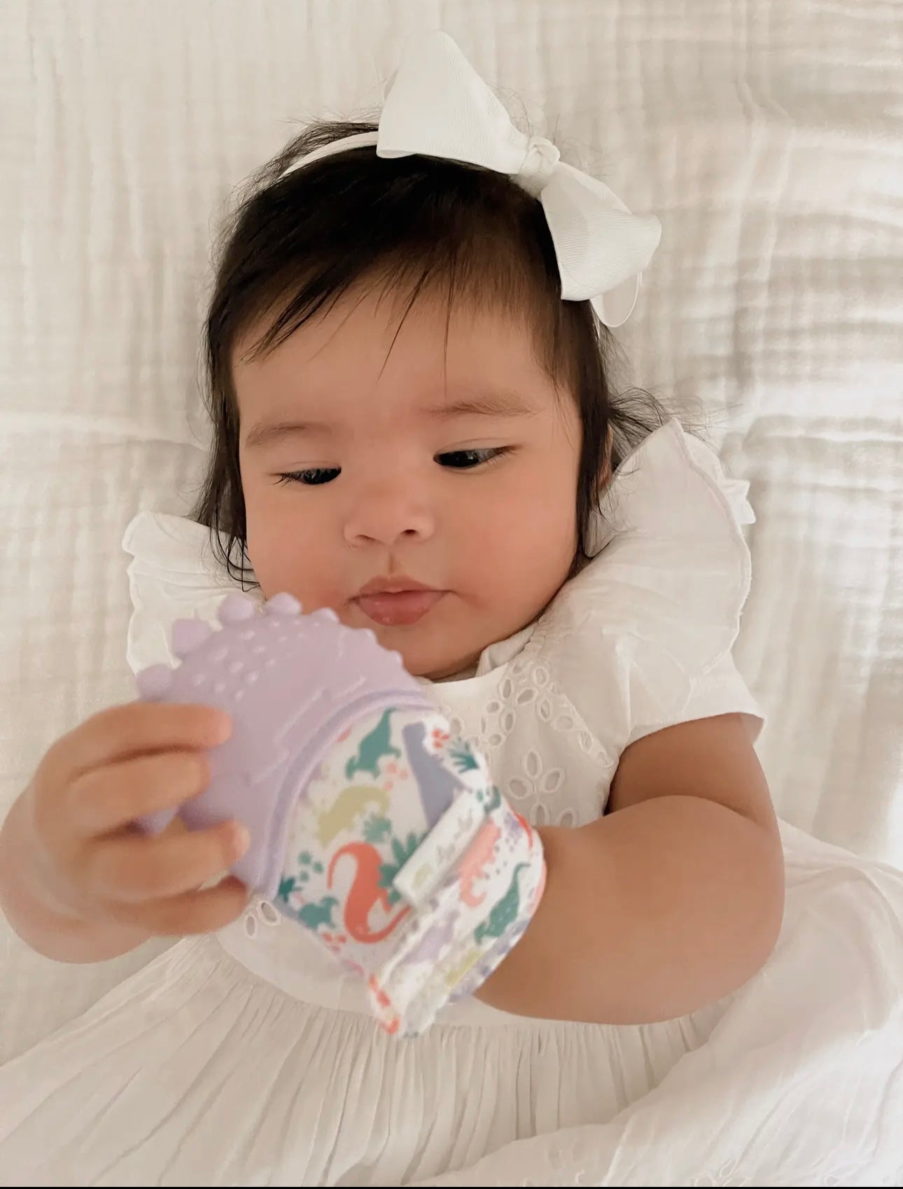 Itzy Mitt™ Silicone Teething Mitt