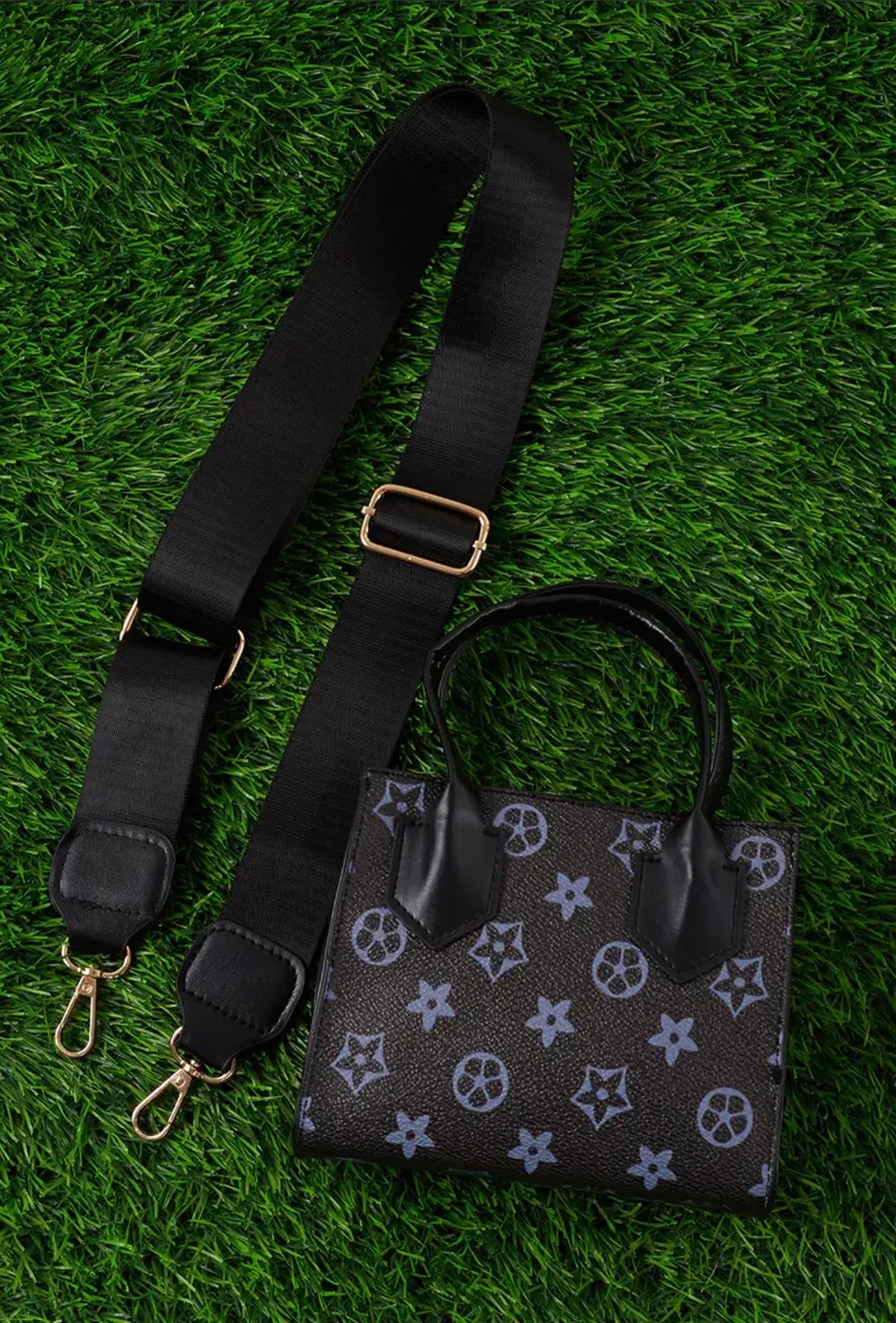 Star print wide strap mini purse